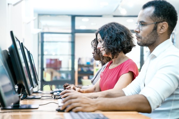 an image depicting cybersecurity training for employees